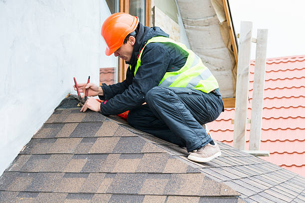 Best Storm Damage Roof Repair  in Thiensville, WI